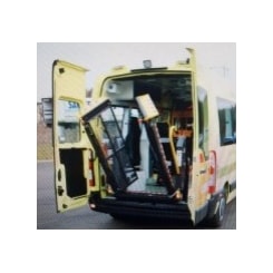 ELEVADOR CADEIRANTE ACESSIBILIDADE P/VAN PORTA TRASEIRA FUNCIONAMENTO VERTICAL 300KG DHPH103V