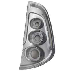 MOLDURA LANTERNA TRASEIRA LD COMIL VERSATILLE /4959LD001 002115