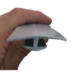 PERFIL PVC ARREMATE ENTRE CHAPAS CAIO CINZA MPR136 98080544 005021