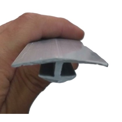 PERFIL PVC ARREMATE ENTRE CHAPAS CAIO CINZA MPR136 98080544 005021