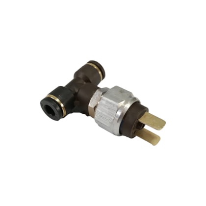 PRESSOSTATO STOP SENSOR LUZ CORTESIA PORTA MASCARELLO NEOBUS  037432