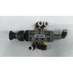 VALVULA PILOTO 1/8 5/2 VIAS P/MANG 8MM 442896