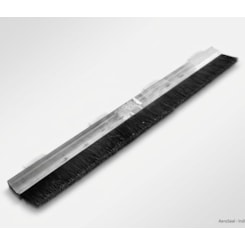 Vassoura Vedação Porta Dianteira  Comil Svelto